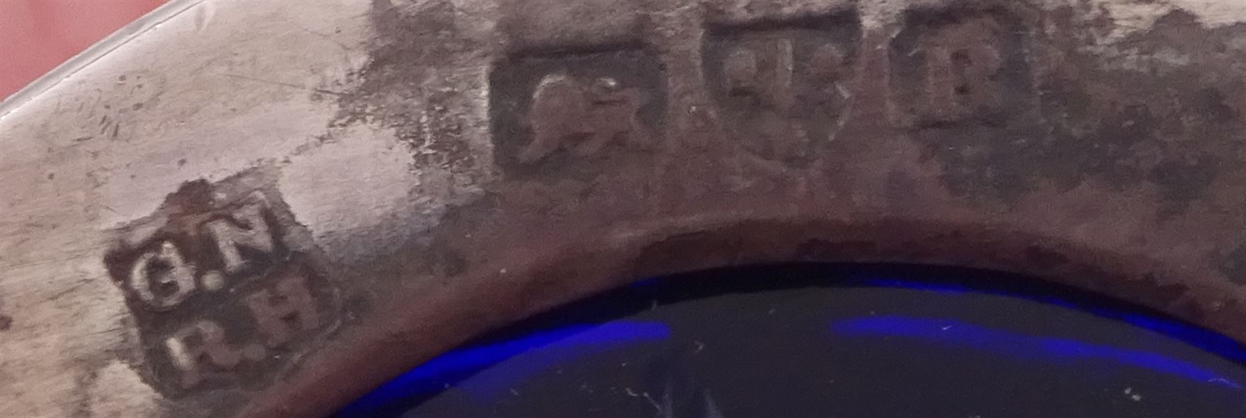 Pair of Victorian open silver salts with pierced sides, upon four ball and claw feet, hallmarked George Nathan & Ridley Hayes, Chester 1900, H5.2cm, each with blue glass liner