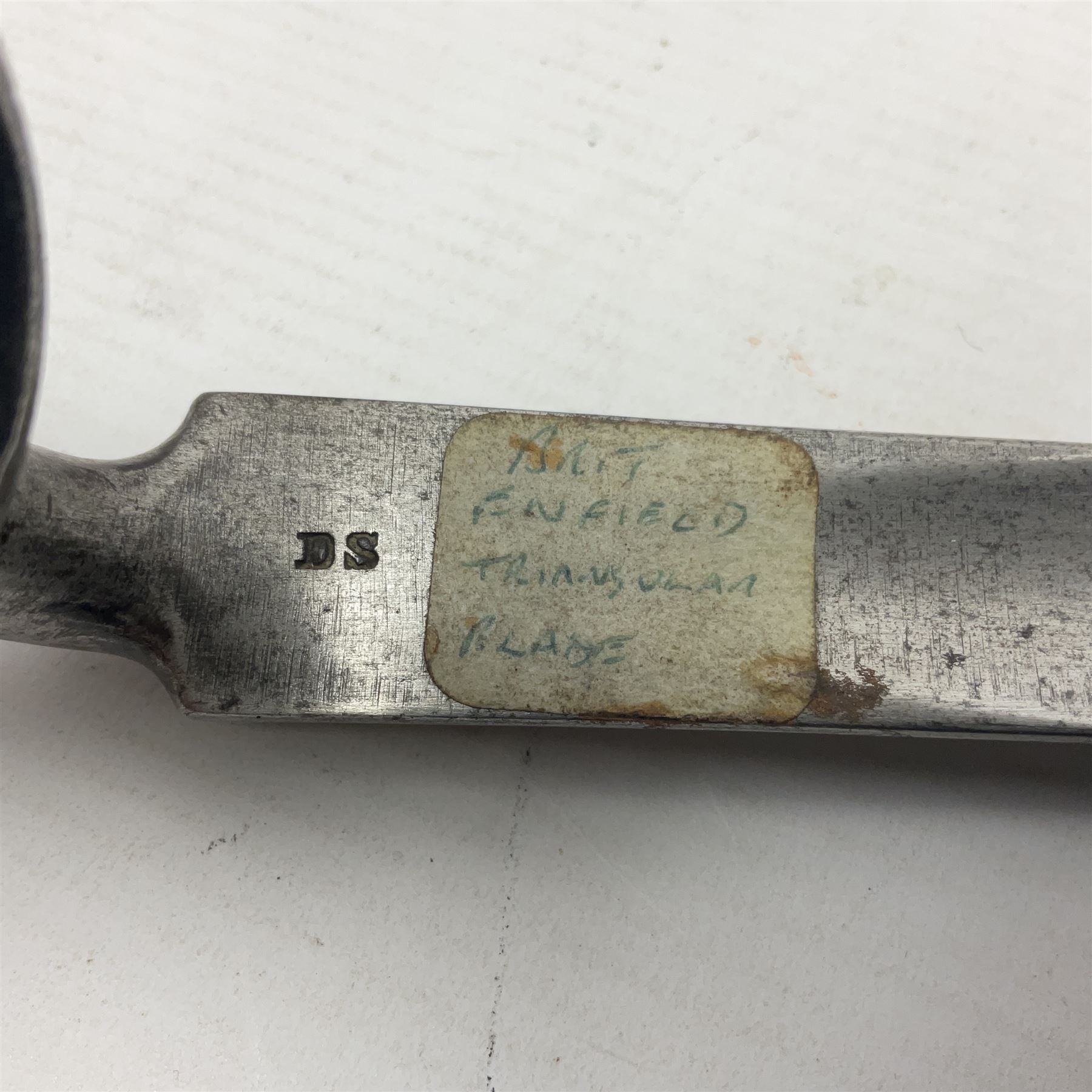 Brown Bess type New Land Pattern socket bayonet L47cm; and a Royal Enfield Pattern 1853 socket bayonet; both lacking scabbard (2)