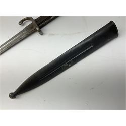 German-made 1908 pattern bayonet by Weyersberg, Kirschbaum & Co, Solingen as used by the Brazilian Army, with 30cm fullered steel blade and hooked quillon numbered 107011 L43cm overall; and Swedish Carl Gustav M1896 Mauser knife bayonet with 21cm steel blade and machined steel grip; in metal scabbard, both numbered 299 L35cm overall (2)