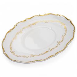 Royal Doulton dinner service in the 'Richelieu' pattern, comprising eleven dinner plates, twenty one dessert plates, twelve soup bowls, eleven dessert bowls, four vegetable dishes, oval serving dishes and graduating meat plates 