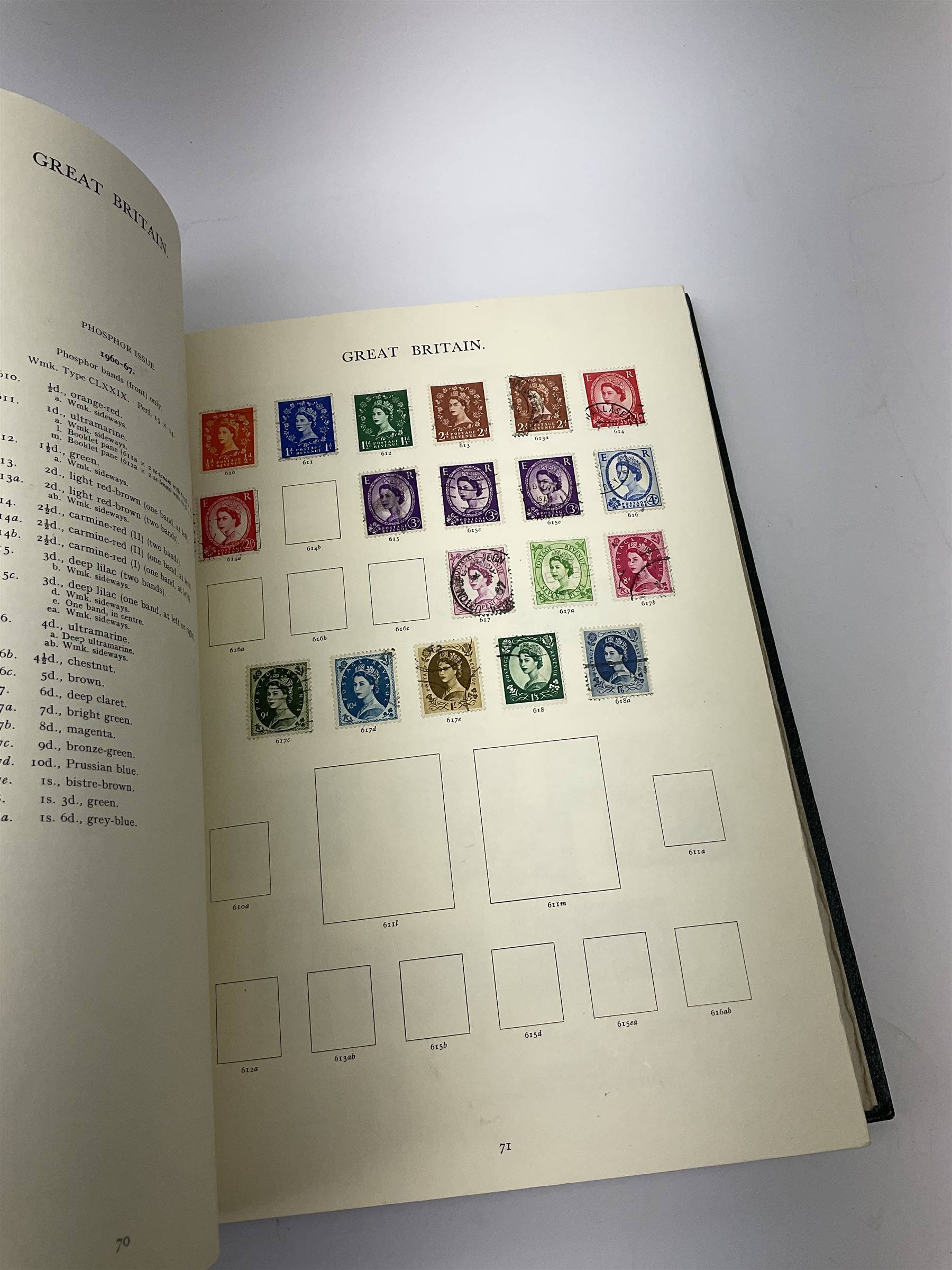 Stanley Gibbons 'Windsor Album' housing Great British stamps from Queen Victoria to Queen Elizabeth II including penny reds, half penny bantams etc