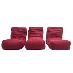 Ambient Lounge - set three beanbags with backrest form, upholstered in red fabric
