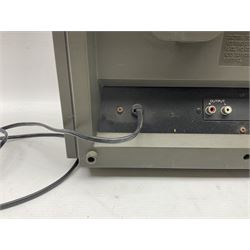 Realistic TR-3000 Logic Control stereo tape deck reel to reel HiFi, with a large collection of reels 