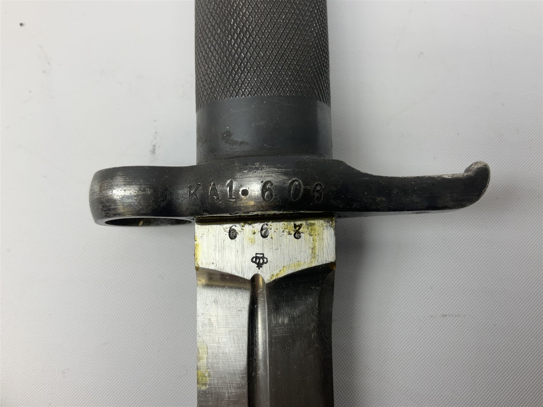 German-made 1908 pattern bayonet by Weyersberg, Kirschbaum & Co, Solingen as used by the Brazilian Army, with 30cm fullered steel blade and hooked quillon numbered 107011 L43cm overall; and Swedish Carl Gustav M1896 Mauser knife bayonet with 21cm steel blade and machined steel grip; in metal scabbard, both numbered 299 L35cm overall (2)