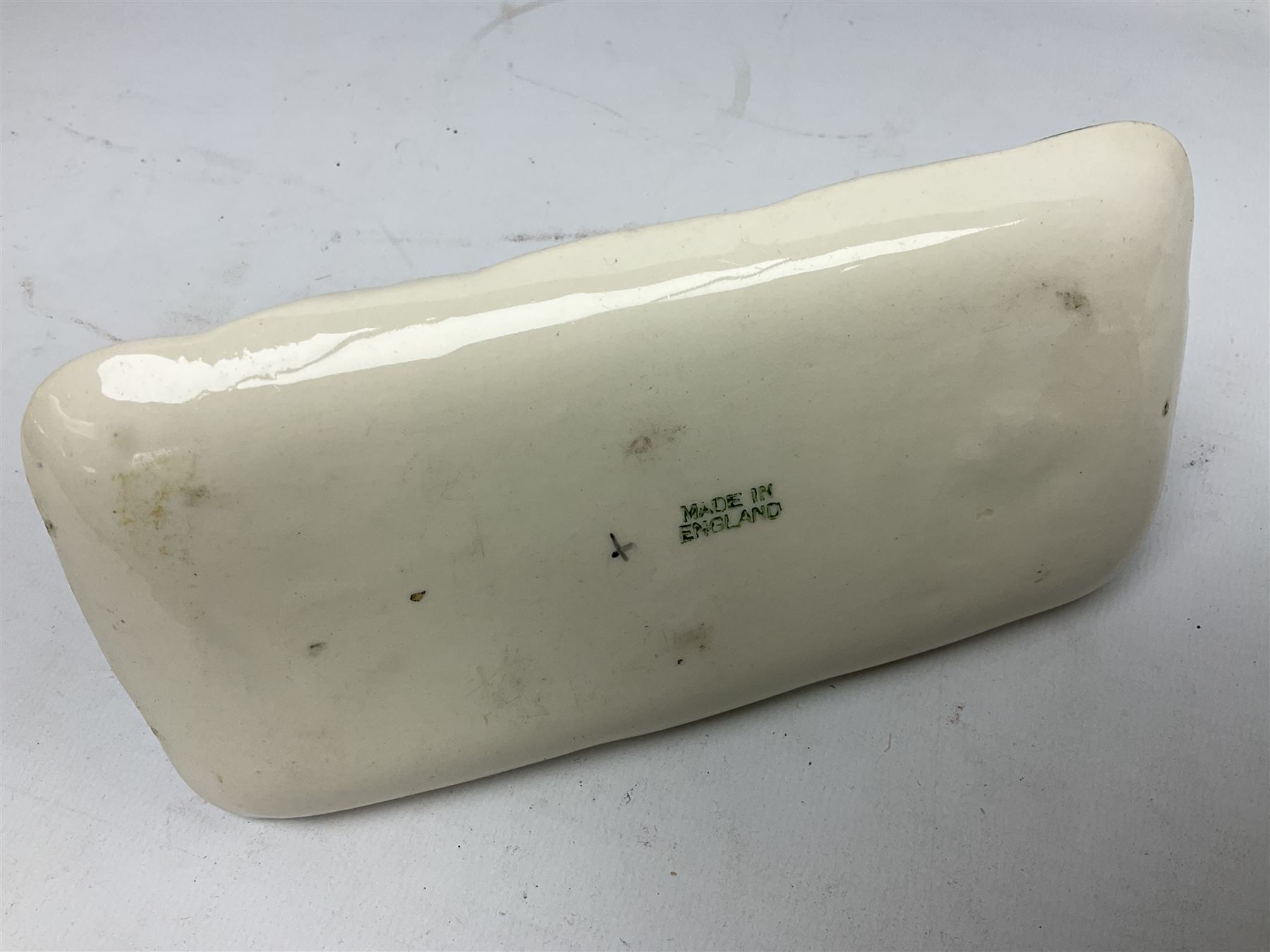 Collection of five toast racks comprising two Royal Winton Grimwades, Gray's Pottery, Copeland Spode Audley Royal Jasmine and another further early-mid 20th century toast rack decorated with flowers