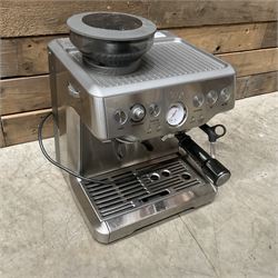 Sage Espresso machine BES870UK bean to cup coffee machine