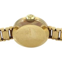 Ernest Borel ladies 9ct gold manual wind wristwatch, London 1959, on integral 9ct gold link bracelet, hallmarked