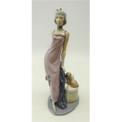  Lladro Art Deco style figure 'Couplet lady', H34cm   