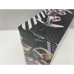 Star Wars - The Saga Collection - Mace Windu's Jedi Starfighter; boxed; and twelve carded figures comprising Biker Scout, General Grievous, At-At Driver, Clone Trooper Sergeant, various other Clone Troopers and Commander Cody, Snowtrooper and Scorch Republic Commander; all in unopened blister packs (13)