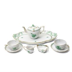 Herend porcelain Tete a Tete decorated in the green Chinese Bouquet pattern, comprising ca...