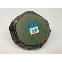 Heredities bronzed figure by Laura Lain, modelled as a seated ballet dancer, H14.5cm