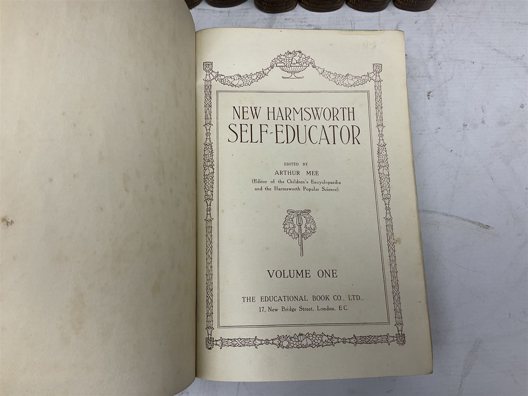 Full set of The New Harmsworth Self-Educator in ten volumes 