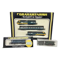 Graham Farish 'N' gauge -No.8125 HST Inter-City 125 set BR Blue Livery; No.8205 Inter-City Class 20 Diesel locomotive No.20142; both boxed; 0-6-0 Diesel Shunter No.D4019; and Bachmann open goods wagon; both unboxed (4)