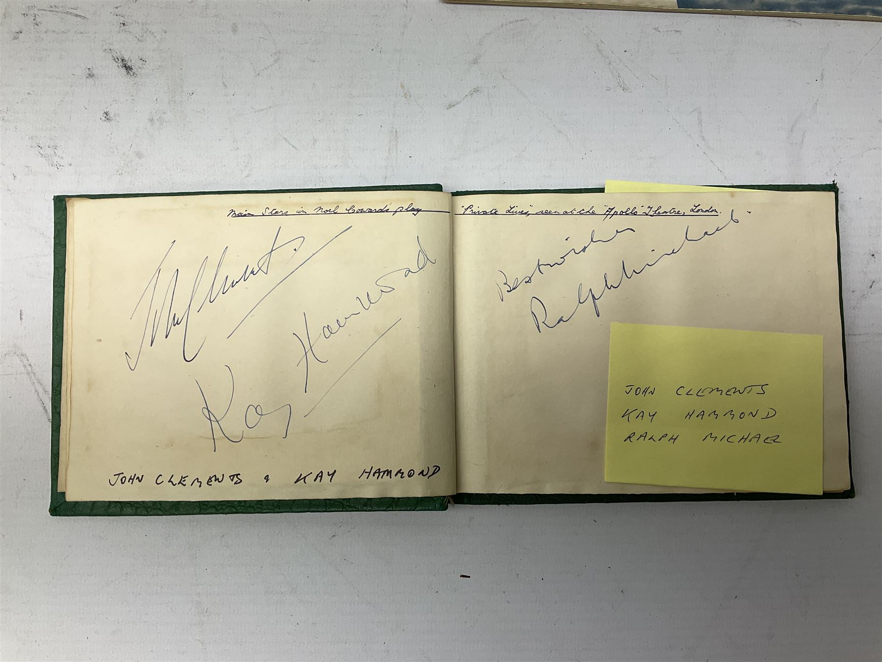 Autographs from film, stage, sporting personalities etc, including mid 20th century Hull City FC, Esmond Knight, John Clements, Kay Hammond, Richard Greene, Manning Whiley, Jerry Desmond etc, in albums, on pieces etc