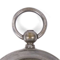  19th century portable gambling dice game in the form of a pocket watch, D5cm