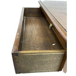 Georgian design walnut chest, crossbanded rectangular ovolo-moulded top, fitted with slide over four long cock-beaded drawers, on bracket feet