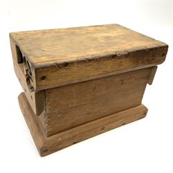 WW1 mahogany box of oblong form, the hinged lid with impressed military arrow mark, platform base and apertures for carrying strap, the hinges inscribed Houghton-Butcher Mfg.Co.Ltd London 1916 so probably  originally for a camera L29cm