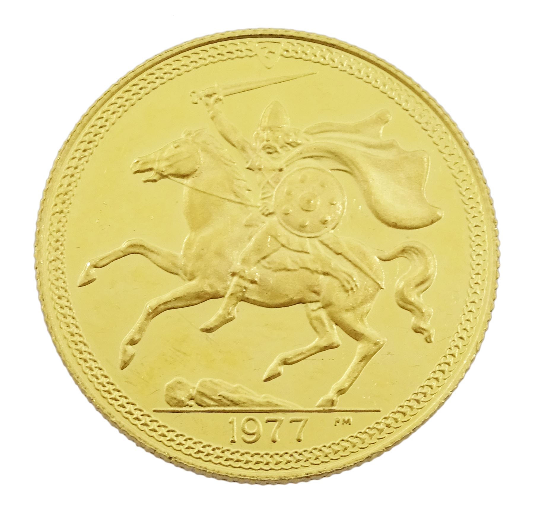 Queen Elizabeth II Isle of Man 1977 gold full sovereign coin