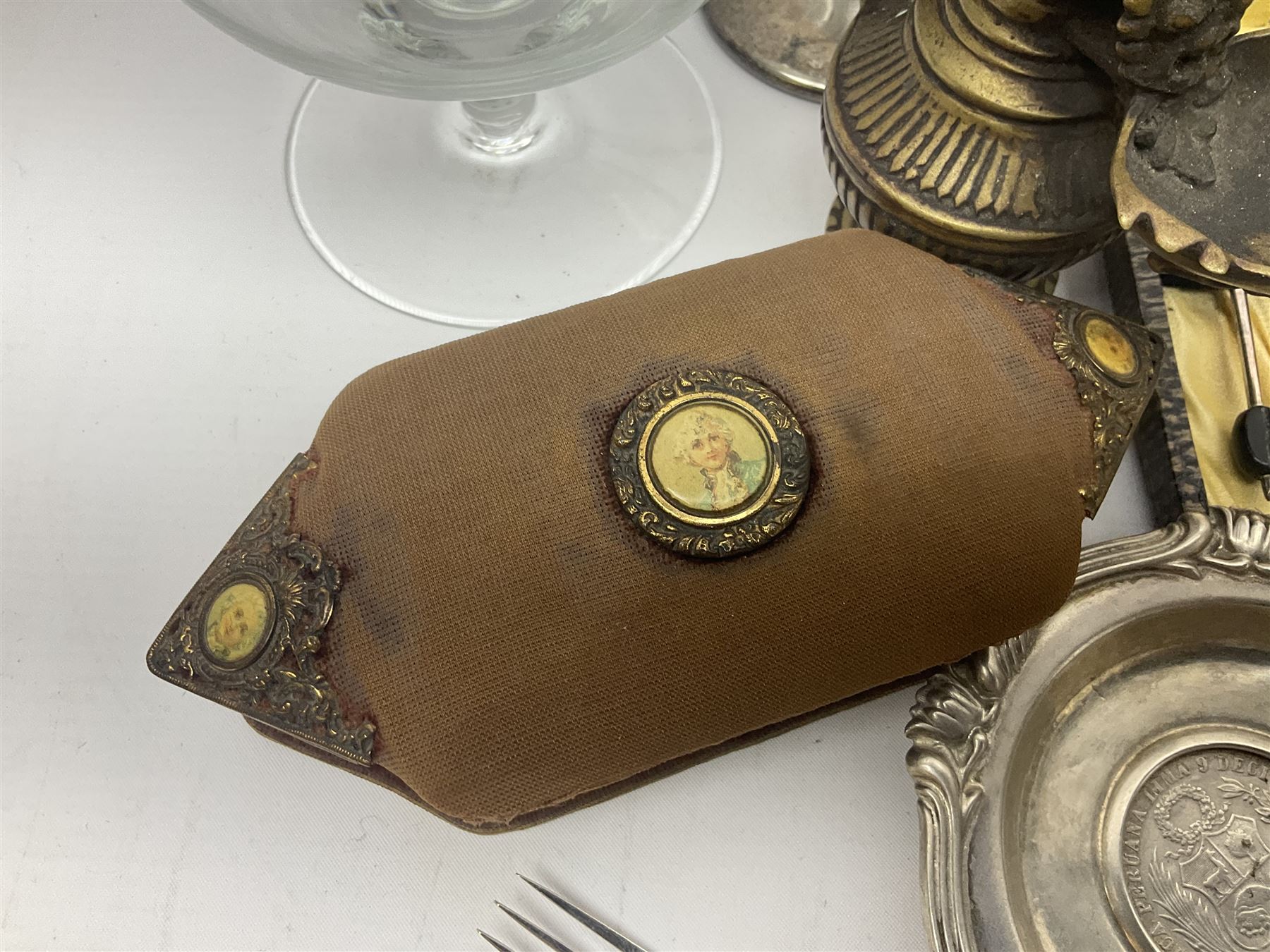 Saint Hilaire duck bottle opener, five silver plated knives/forks with silver ferrules, copper trinket box, silver plated concertina beaded bag and other collectables