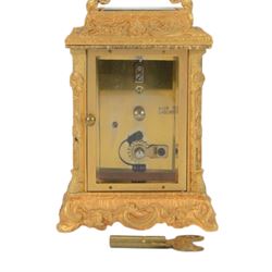 Rapport-English late 20th century 8-day timepiece brass carriage clock in a late 19th century 