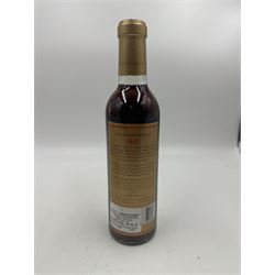 Mixed dessert wine; comprising Chateau Laville 2003 Sauternes, Essensia 2000, California Orange Muscat, Cadillac, 2005 Cuvee Particuliere, all 37.5cl various proof (3)  