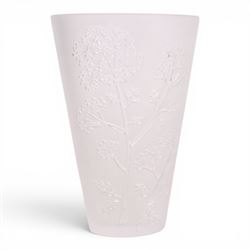 Lalique Ombelles frosted glass vase, marked Lalique France, H16cm 