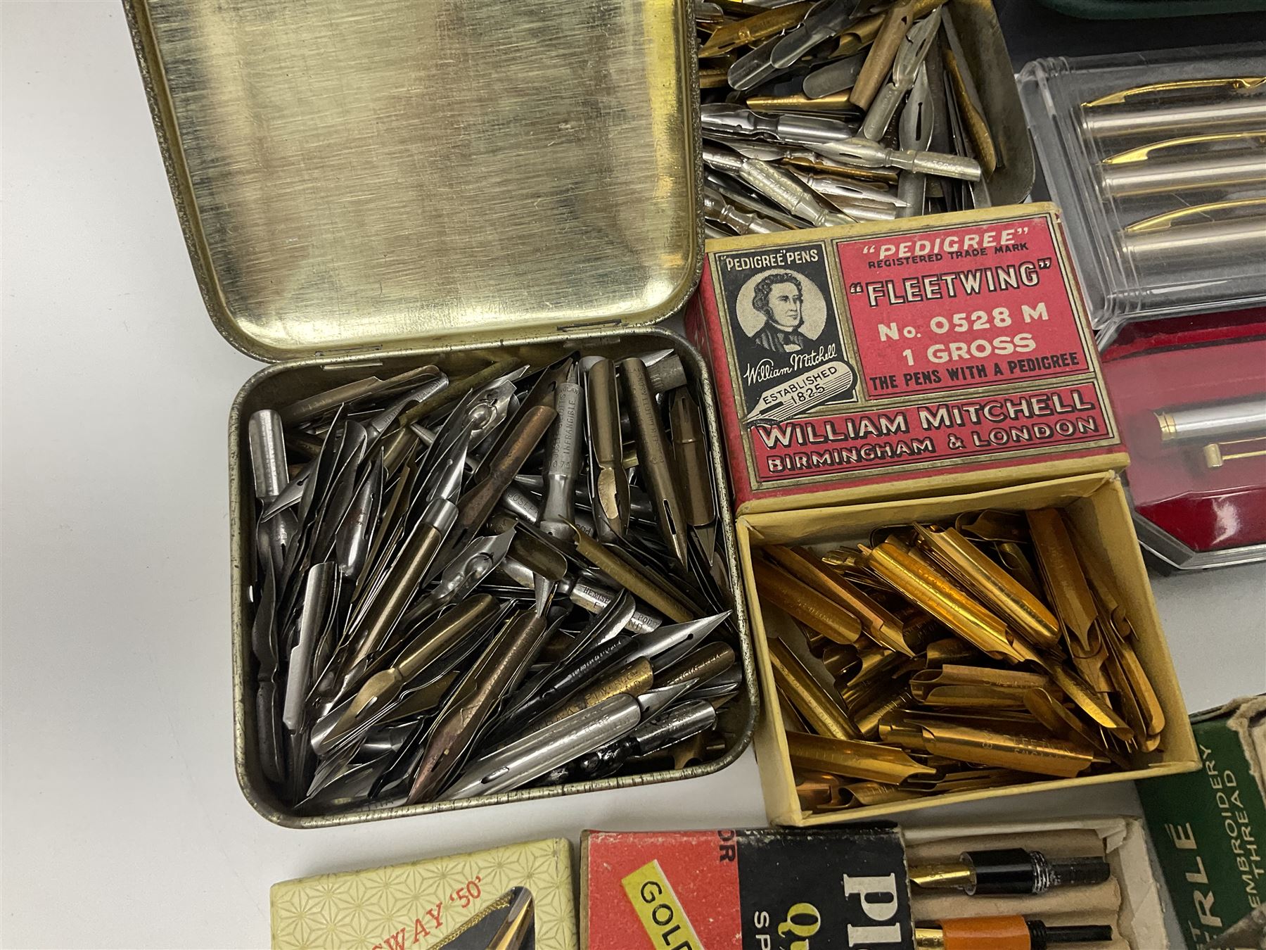 Large quantity of fountain and calligraphy pens, to include examples by Parker, Waterman, Platignum, Universal and Osmiroid, together with a selection of nibs