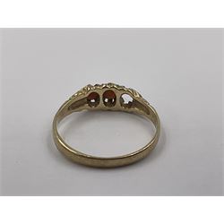 18ct gold diamond ring and a 9ct gold garnet ring, both hallmarked 