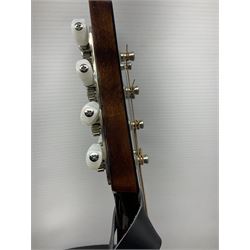 Eastman eight-string mandolin model MD504, serial no.140435406, L66cm; in TGI hard carrying case; together with case of instructional CDs