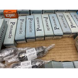 Collection of Pinnacle thermionic radio valves/vacuum tubes including PL509, PL519, PY500A, PL608, PCL86, the majority in original boxes, approximately 105 