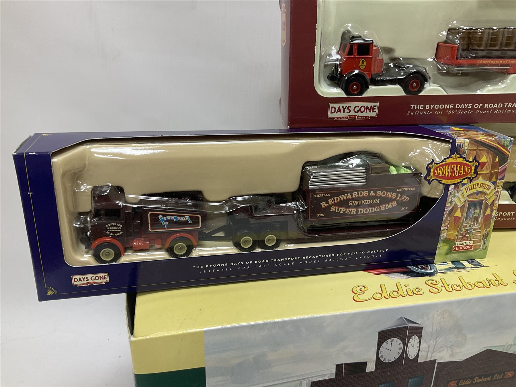 Corgi | Toys & Models | 98616 Corgi | Toys & Models | 98616