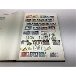 Great British and World stamps, including pre-decimal Queen Elizabeth II, Belgium, Canada, Costa Rica, Honduras, Japan etc, housed in various albums, stockbooks and loose, in one box