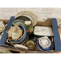 Collection of Victorian and later ceramics, to include Wedgwood Jasperware plate and trinket dishes, Victorian majolica plate decorated with floral sprays, collectors plates and other ceramics in three boxes 