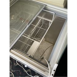 C-Pentane IC200SC ice cream freezer- LOT SUBJECT TO VAT ON THE HAMMER PRICE - To be collected by appointment from The Ambassador Hotel, 36-38 Esplanade, Scarborough YO11 2AY. ALL GOODS MUST BE REMOVED BY WEDNESDAY 15TH JUNE.