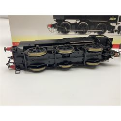 Hornby '00' gauge - Class Q1 0-6-0 locomotive No.33037; boxed with slipcase