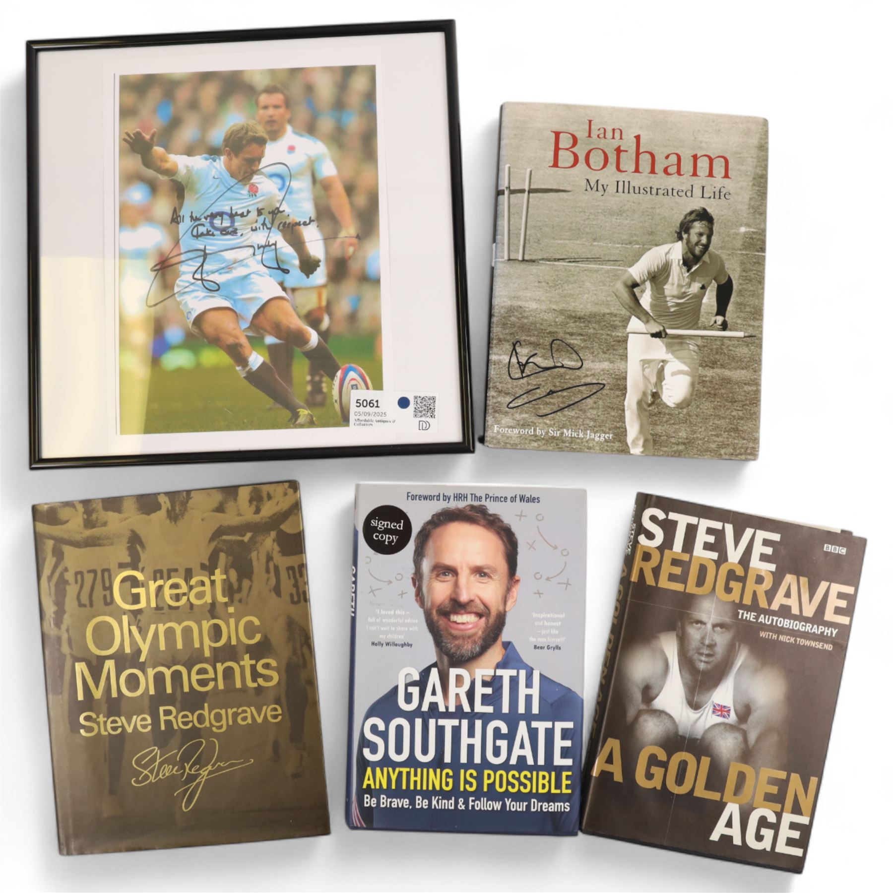 Signed sporting books and photographs, comprising Johnny Wilkinson 11.5 x 8