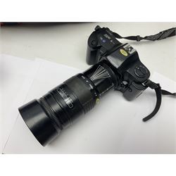 Cameras and accessories, to include Olympus OM101 Power Focus camera body, serial no 1076067, with 'Sigma AF Zoom 1:38, f=75 200mm' lens, serial no 2053714, Canon EOS 5000 camera body, serial no 1507812, with 'Canon Zoom EF 80-200mm, 1:4.5-5.6' lens, other cameras, by Miranda, Coronet and Ricoh and a collection of lenses, carry cases, etc 