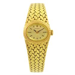 Longines 18ct gold ladies manual wind wristwatch, case No. 40809, Cal. 320, oval champagne...