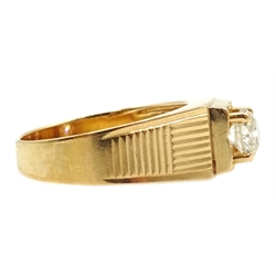 18ct gold single stone diamond ring 0.5 carat