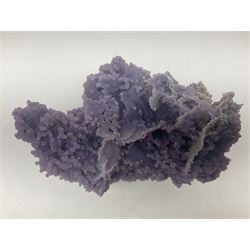 Grape agate cluster, formed of spherical quartz crystals, in purple tones, H15cm, L20cm