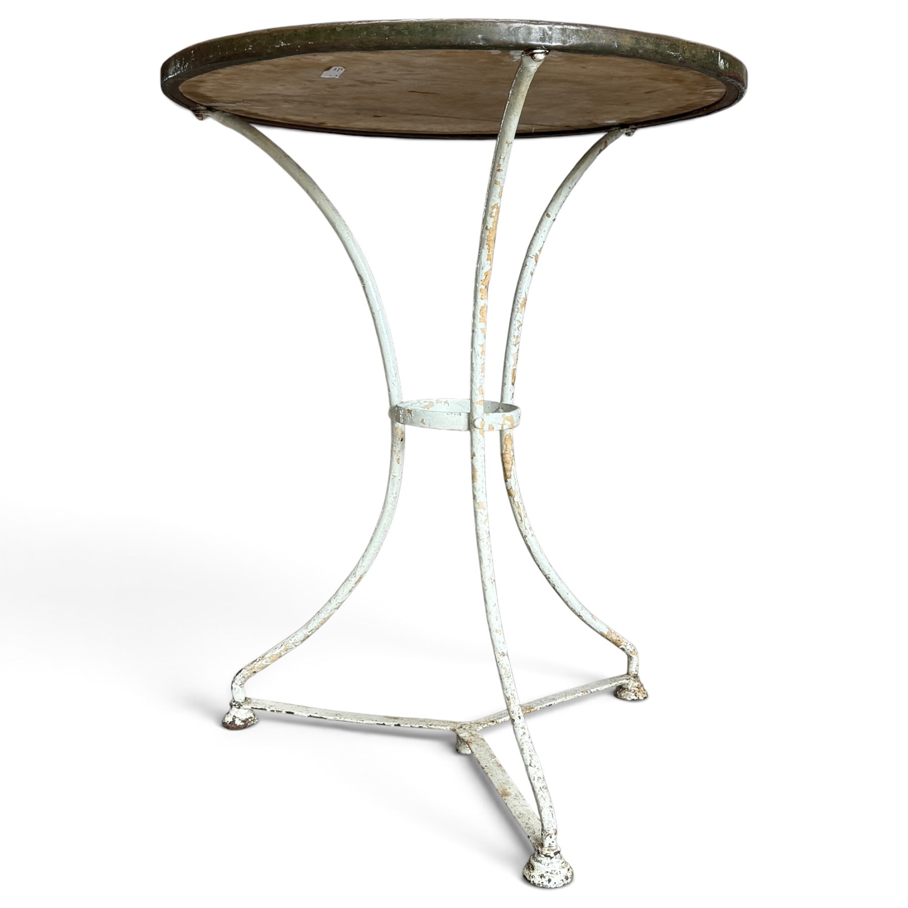 19th century French Arras design garden or bistro table, circular marble top with copper edge, raised on wrought iron triform base, in white painted finish
