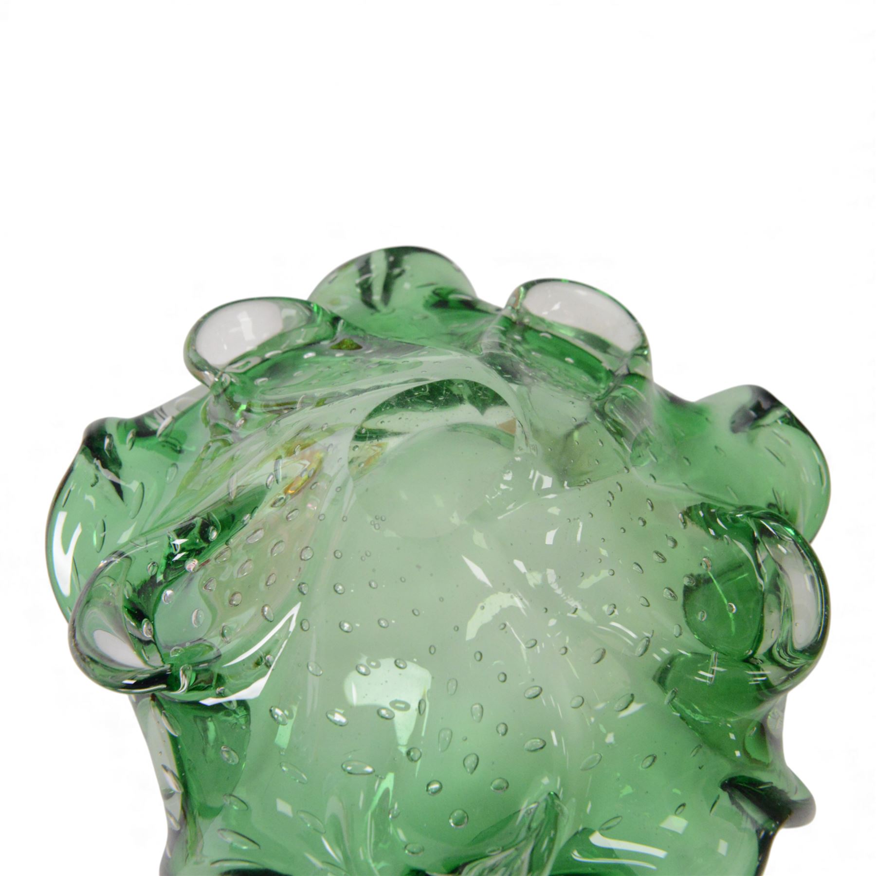 Collection of art glass, including star dish, flower example with bubble inclusions 