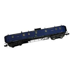 Trix Minitrix 'N' gauge 11406 Orient Express train pack, comprising locomotive and five coaches, boxed