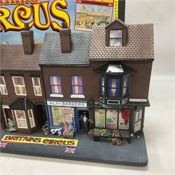 Britains - Circus Street Parade diorama with Circus Professional Vehicle no.08673; in original box 