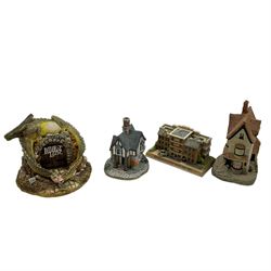 Lilliput Lane limited edition model The King's Arms, boxed with deeds, together with five other limited or special edition Lilliput Lane models, comprising Counting House Corner 1994 (version 2), Biscuit Works Carlisle 2005, Rowan Lodge (version 1) engraved South Bend 1990, Gulliver 1986 (version 1) and Dennis the Dragon 1986, unboxed 