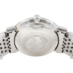 Omega Seamaster De Ville gentleman's stainless steel, automatic wristwatch, silvered dial with baton hour markers, on Omega stainless steel bracelet, with fold-over clasp