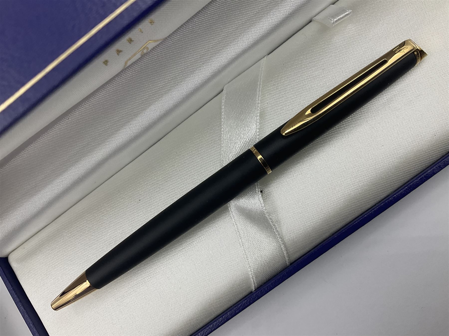Waterman Hemisphere fountain pen and matching ballpoint pen, both in presentation boxes