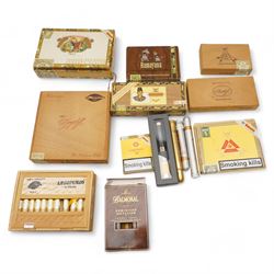 Davidoff Mini Cigarillos, Special Edition, cased, nine Romeo y Julieta cigars, four Adipati Super Corona No. 1 cigars, eight Montecristo no. 4 cigars and various mini cigars, and others, all unsealed 