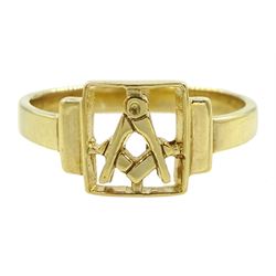 Silver-gilt Masonic ring, stamped Sil