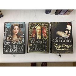 Grafton, Sue: U is for Undertow, P is for Peril and Y is for yesterday, Gregory, Philippa; the last tudor, The White Queen, Lady of the Rivers, The Red Queen, The other Boleyn Girl etc and other similar (20)